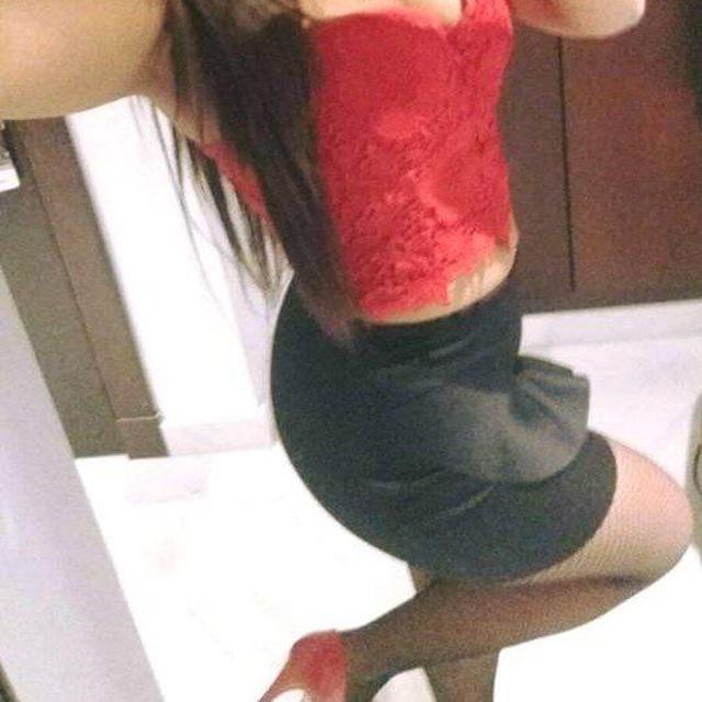 Chica busca chico en Cádiz: 