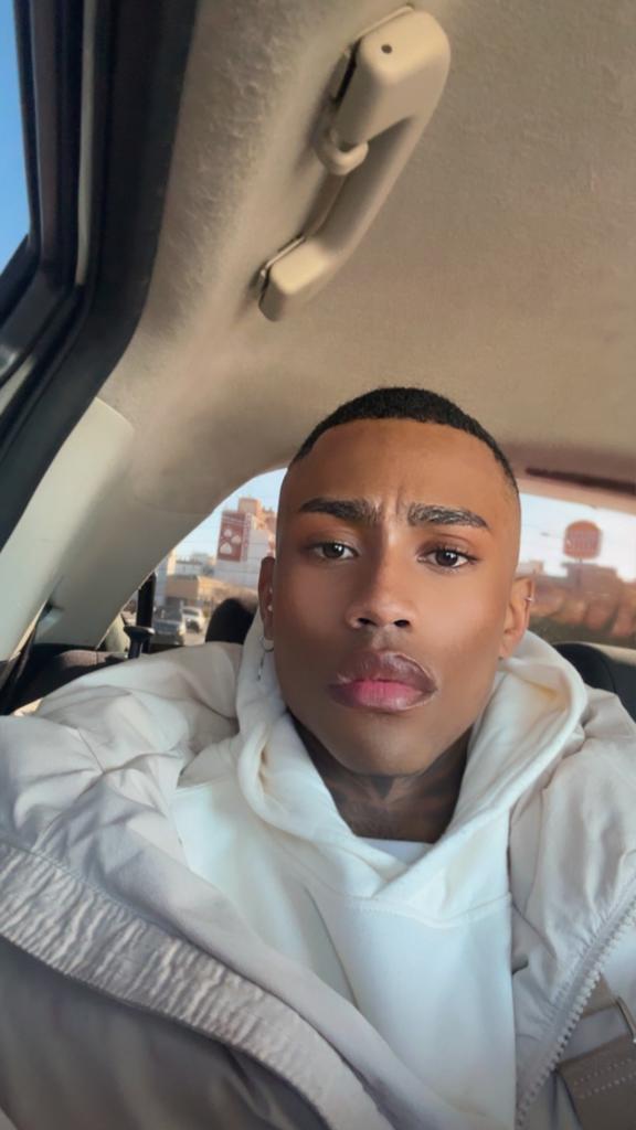 Chico busca chica en Mallorca: 