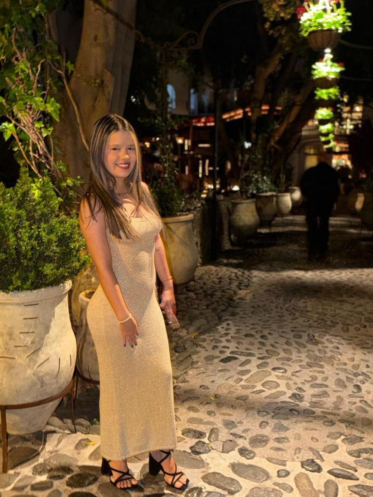 685225753: Chica busca chico en Málaga