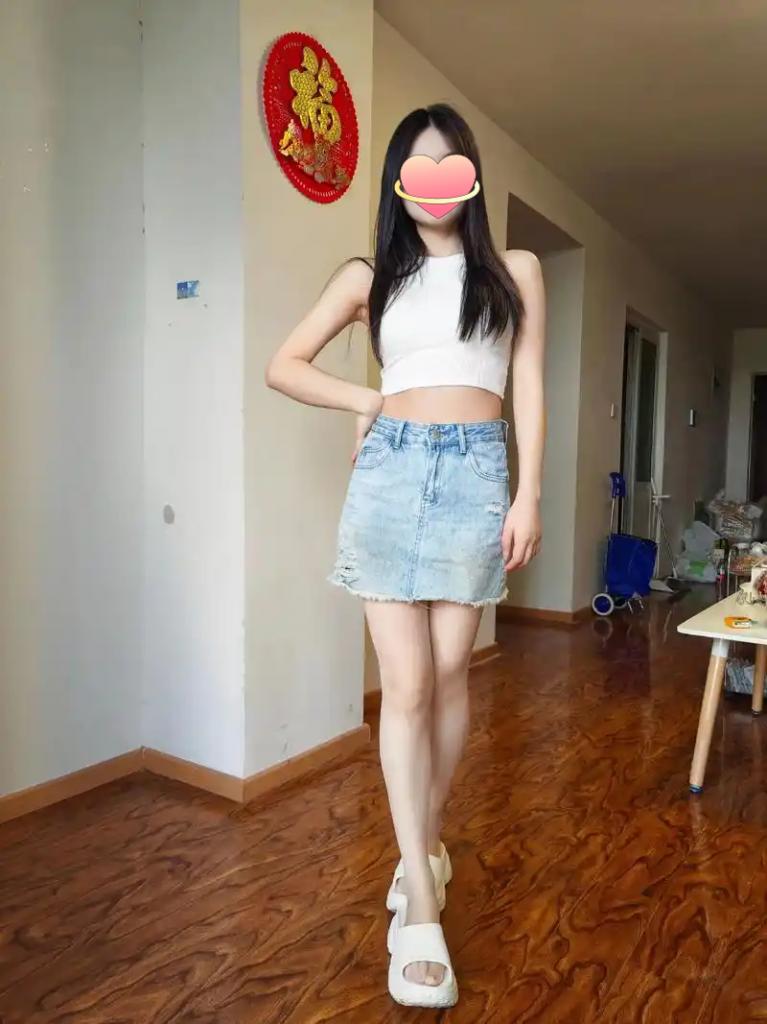 692252676: Chica busca chico en Madrid