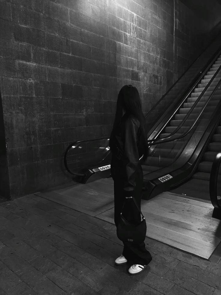 613965031: Chica busca chico en Asturias