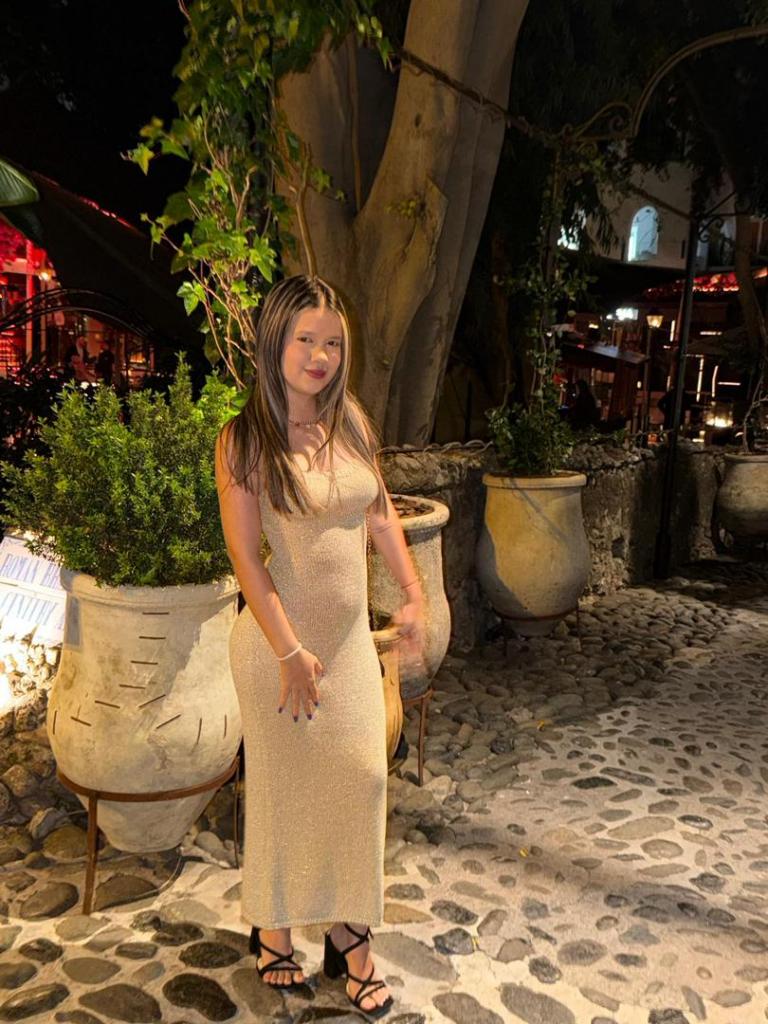 685225753: Chica busca chico en Málaga