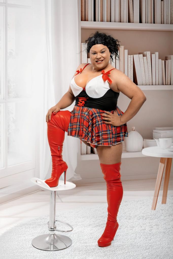 643571755: Travesti en La Coruña