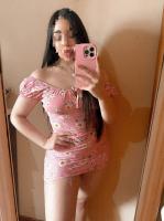 643978028: Chica busca chico en Barcelona