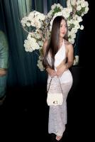 660790186: Chica busca chico en Sevilla