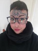 610166989: Chica busca chico en Sevilla