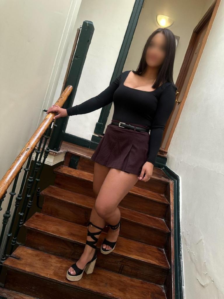 Chica busca chico en La Coruña: 