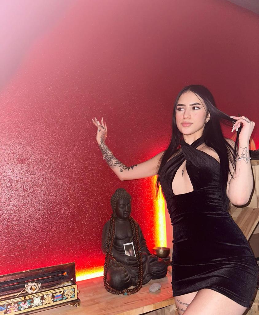 632252106: Chica busca chico en Ibiza