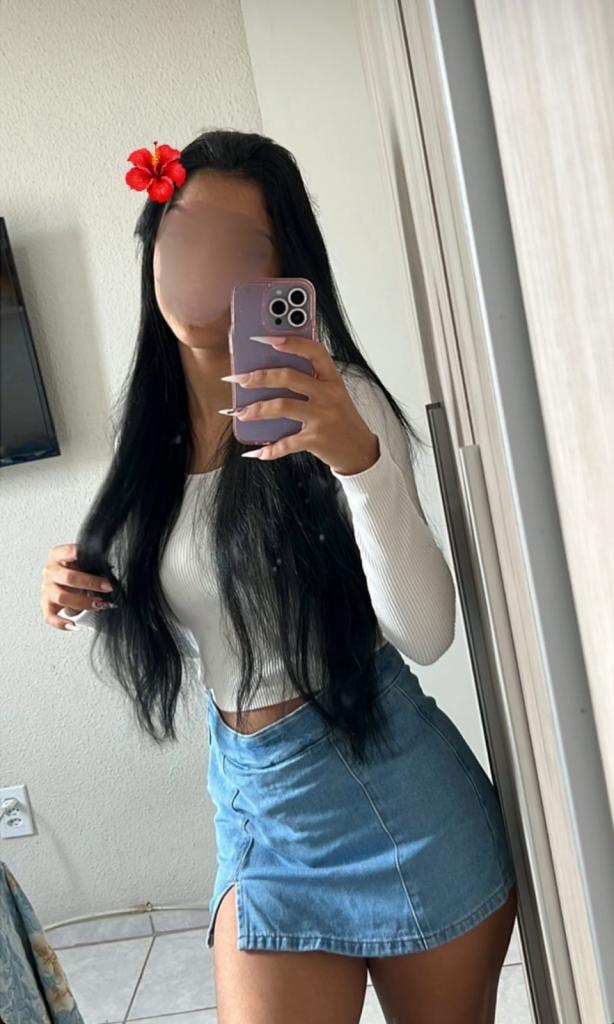 664468171: Chica busca chico en Almería