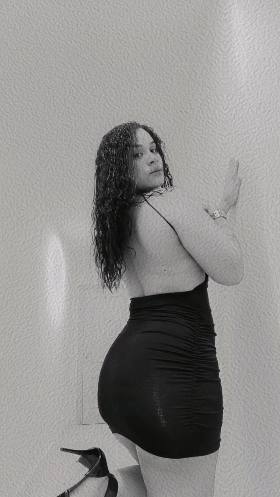 643139434: Chica busca chico en Toledo