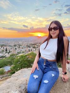 607797689: Travesti en Granada