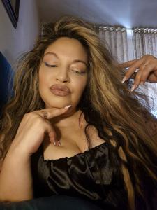 663984678: Chica busca chico en Ávila