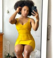 617922455: Chica busca chico en Barcelona