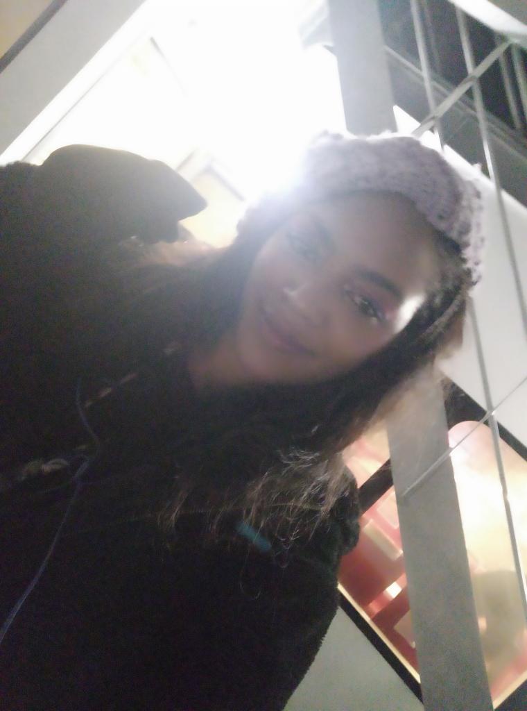 642536082: Chica busca chico en Las Palmas