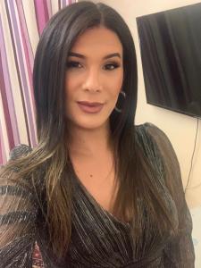 689332988: Travesti en Orense