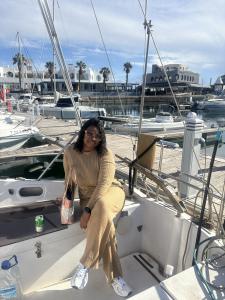 687165343: Chica busca chico en Valencia