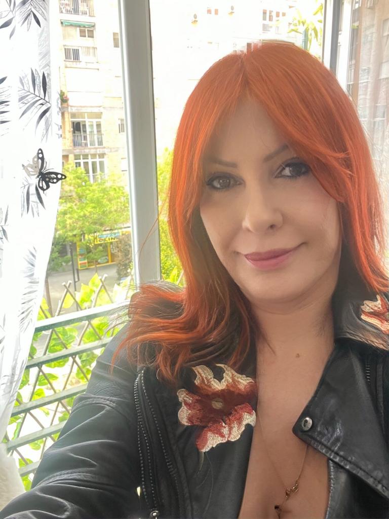 664776944: Travesti en Granada