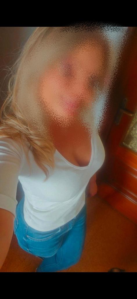 Chica busca chico en La Coruña: 