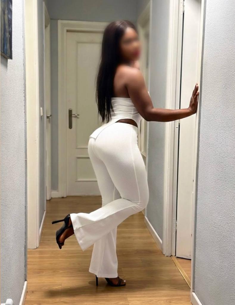 Chica busca chico en Madrid: 