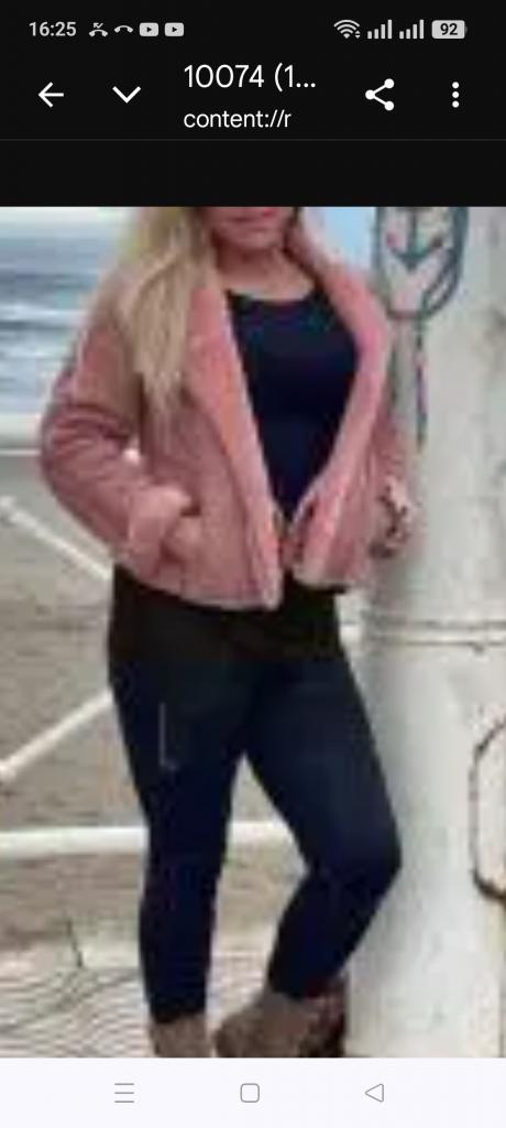 632688129: Chica busca chico en Álava