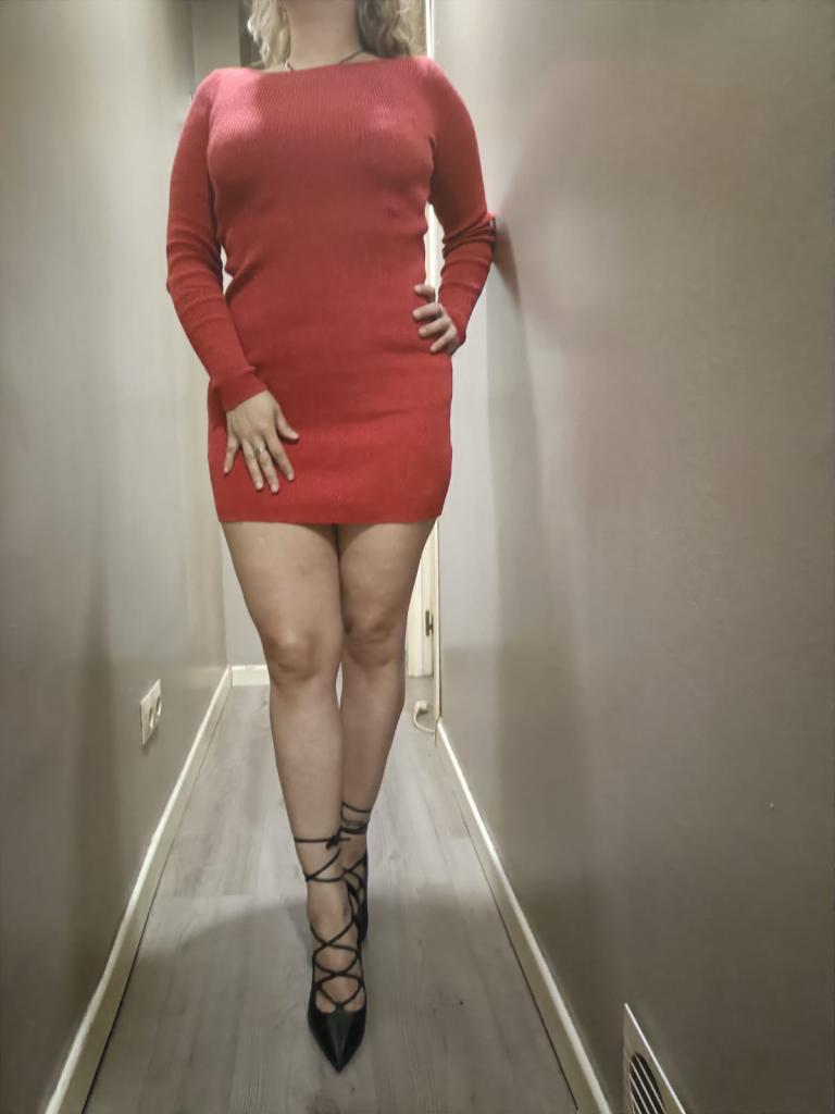 655863487: Chica busca chico en Madrid