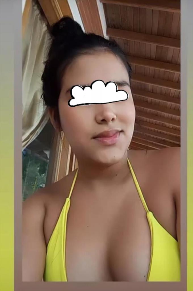 Chica busca chico en Almería: Chica busca chico