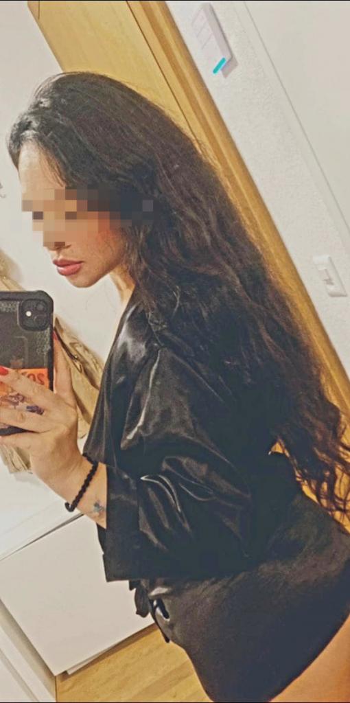 678717275: Chica busca chico en Navarra