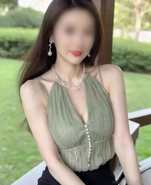 600509536: Chica busca chico en Barcelona