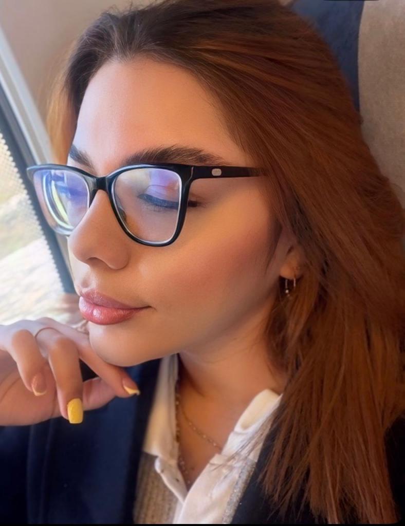 614545618: Chica busca chico en Salamanca