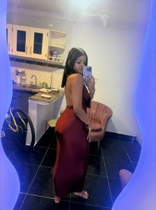 671477578: Chica busca chico en Madrid