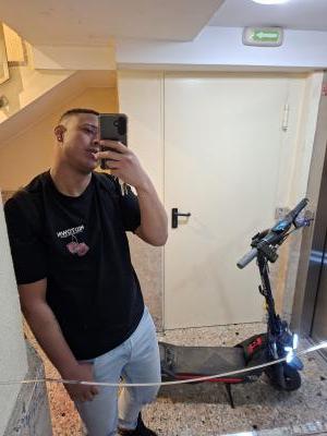 624928835: Chico busca chica en Navarra