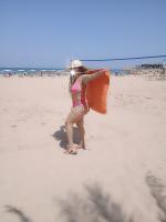 692727390: Chica busca chico en Gerona