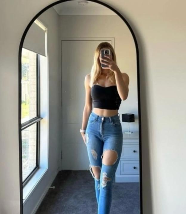 613803670: Chica busca chico en Tenerife