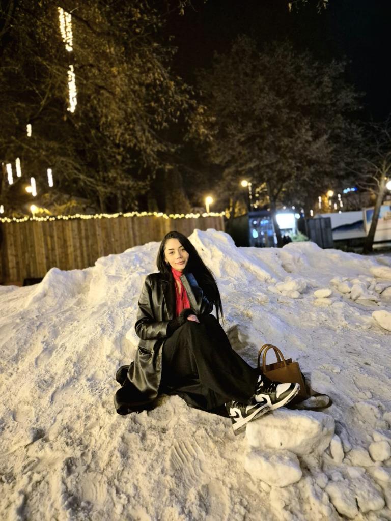 617746381: Chica busca chico en Madrid