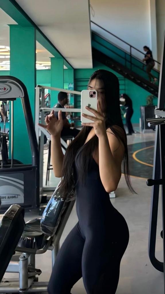 613616632: Chica busca chico en Almería