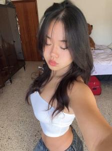 611940548: Chica busca chico en Barcelona