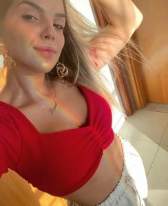 687781742: Chica busca chico en Mallorca