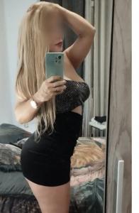 615809132: Chica busca chico en Barcelona