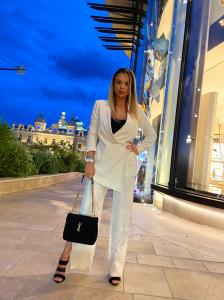 629889621: Chica busca chico en Málaga