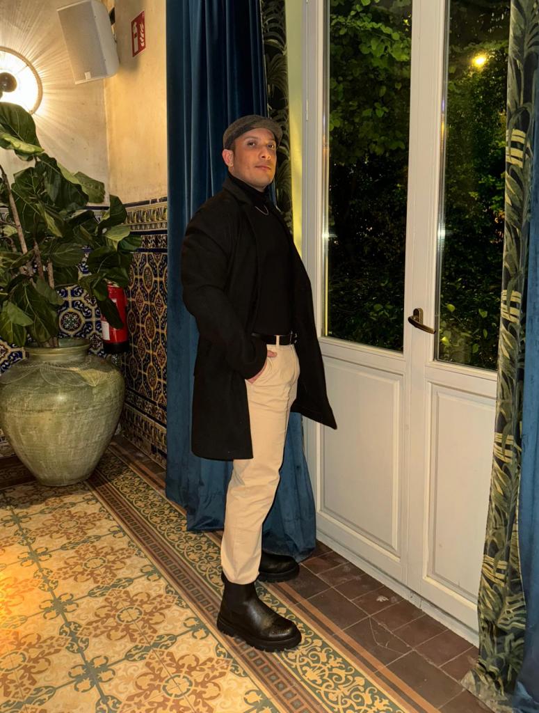 624722482: Chico busca chica en Sevilla