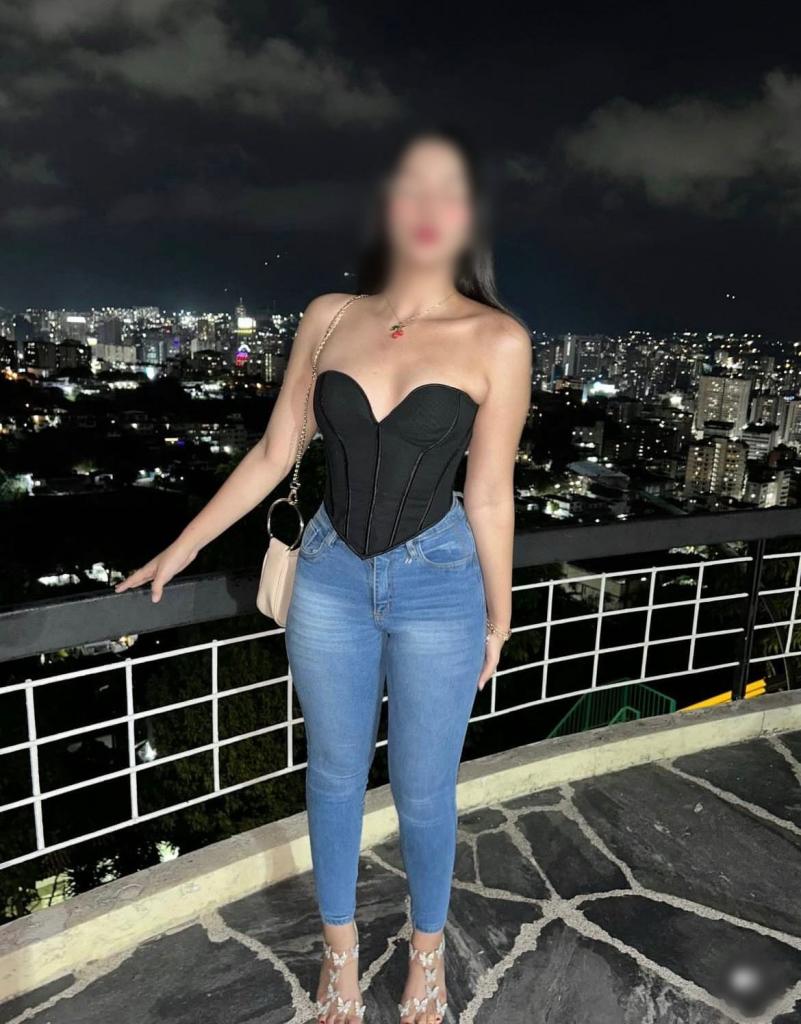607233594: Chica busca chico en Mallorca