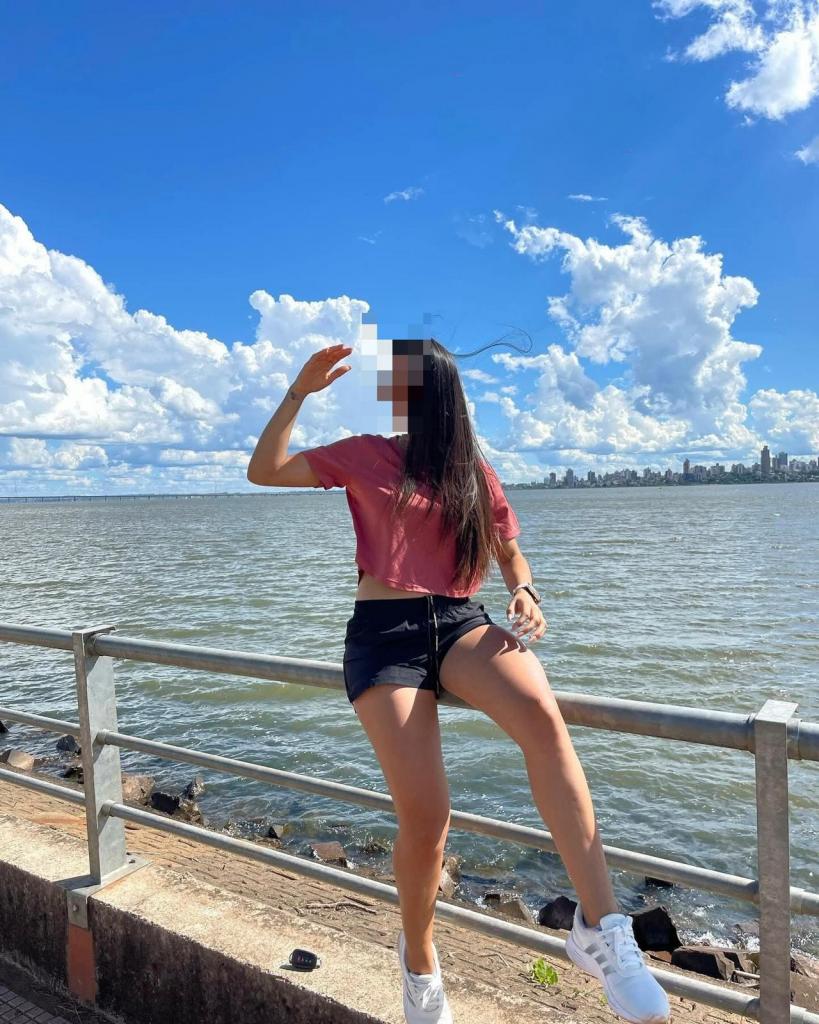 661093553: Chica busca chico en Albacete