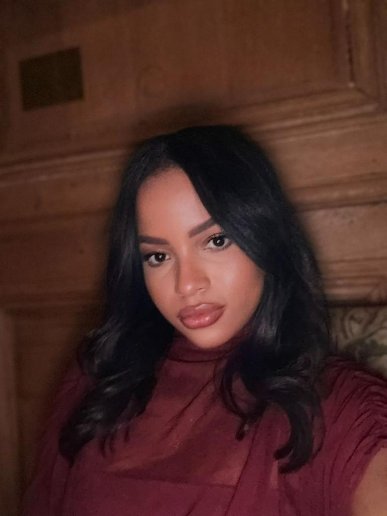 Chica busca chico en Lérida: 