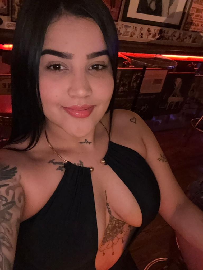 613900849: Chica busca chico en Asturias