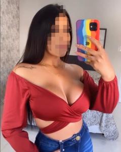 695656866: Chica busca chico en Lugo
