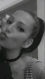 624155927: Chica busca chico en Sevilla