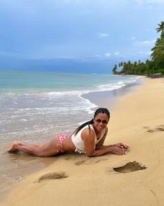 623376605: Chica busca chico en Barcelona