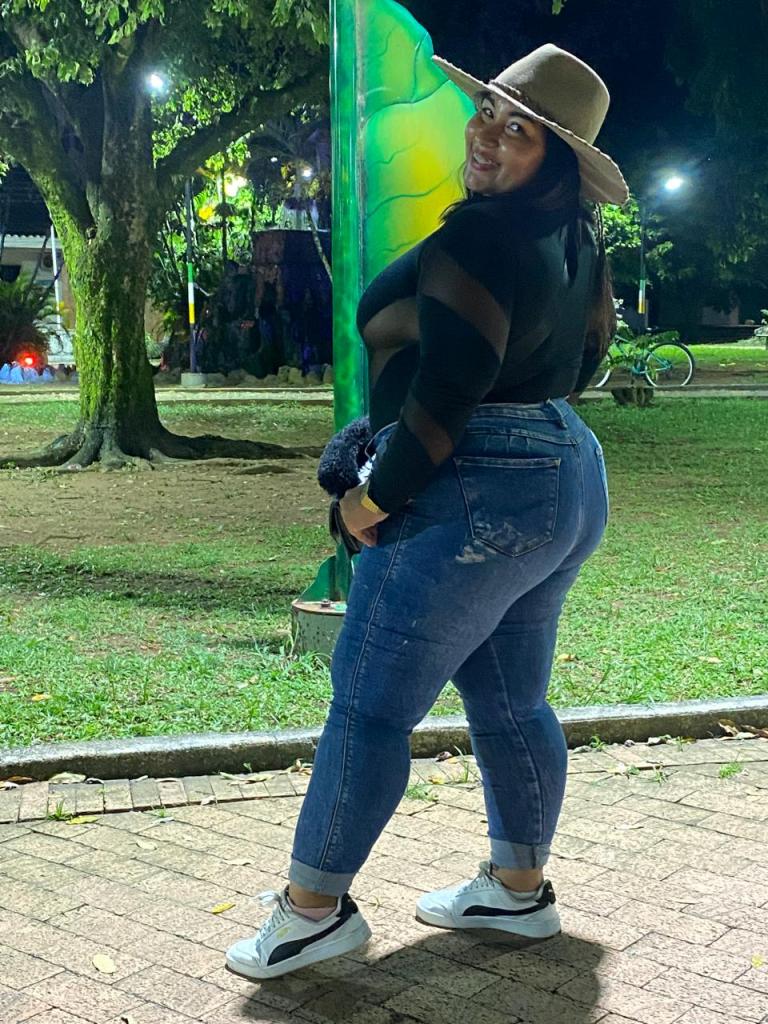 Chica busca chico en Sevilla: 