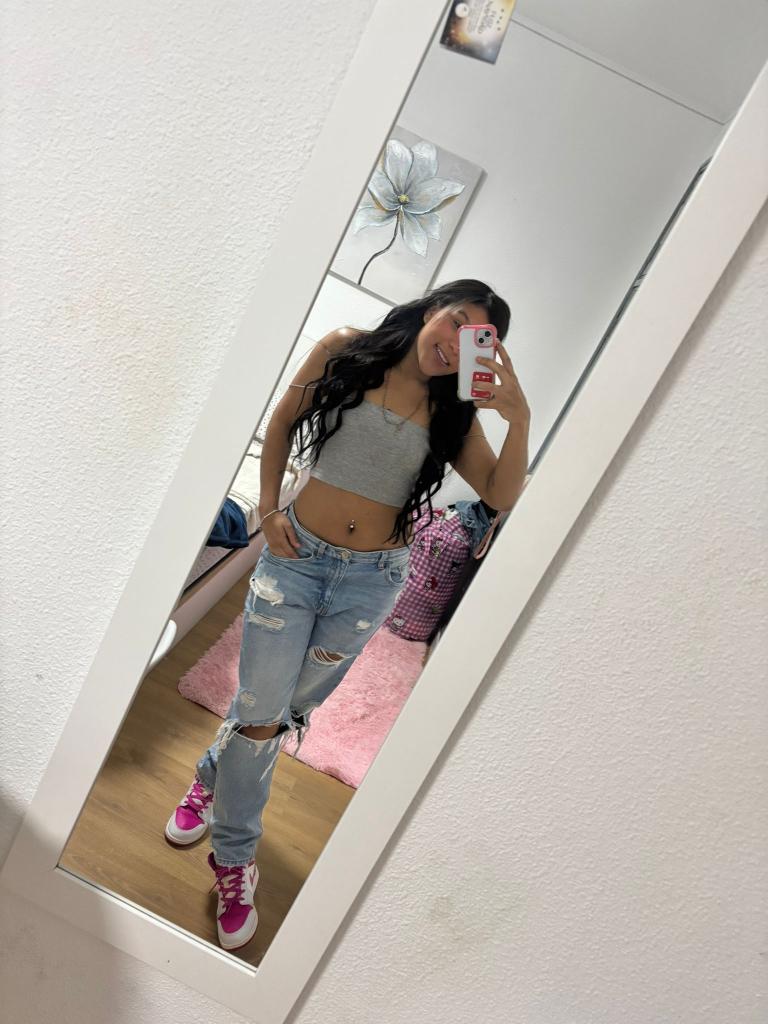 Chica busca chico en Valencia: Chica busca chico