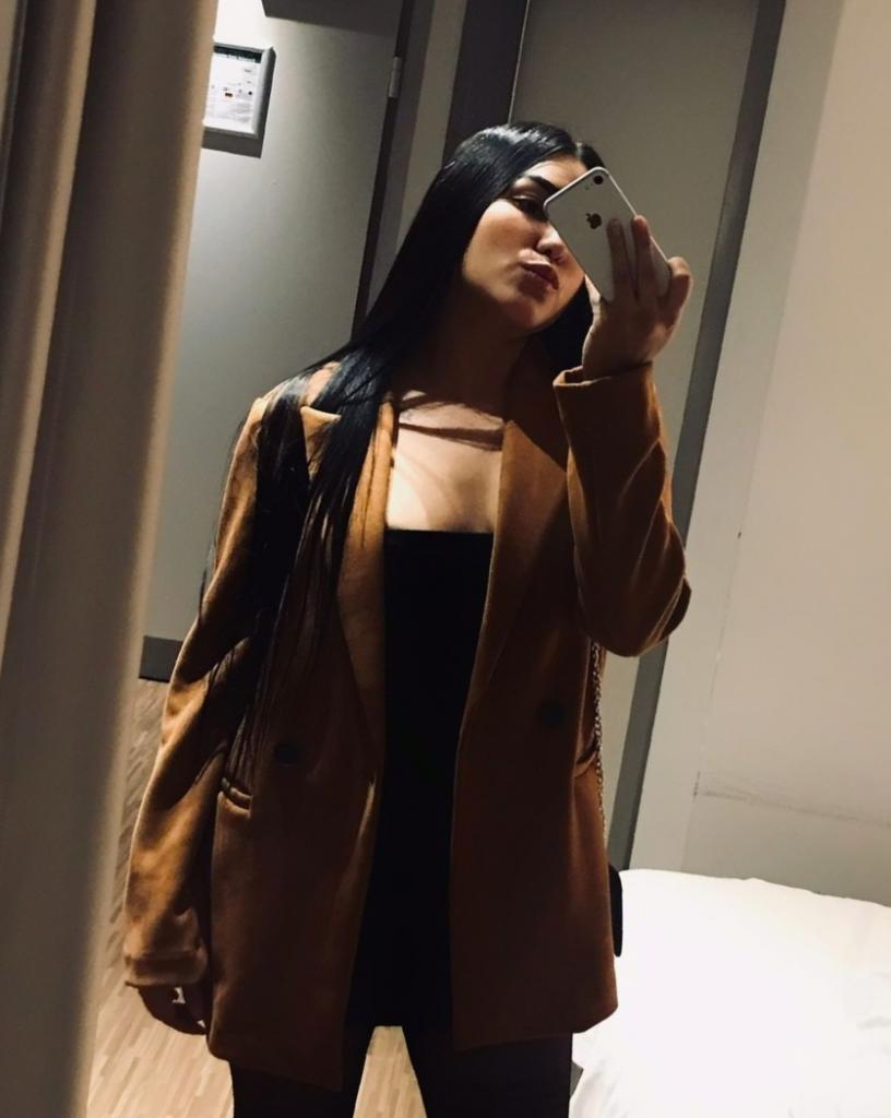 613758156: Chica busca chico en Tarragona